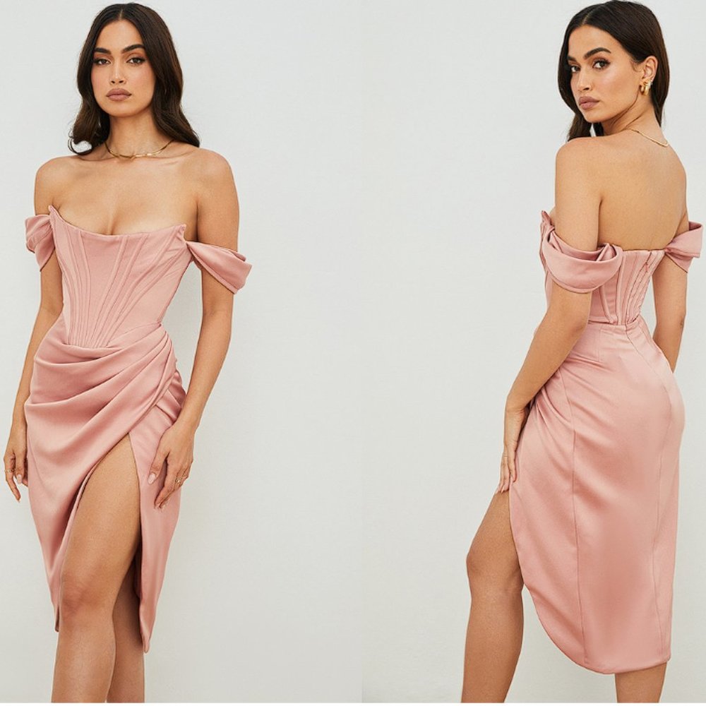 House of CB ‘Loretta’ Blush Pink Satin Off Shoulder Corset Dress NWOT
